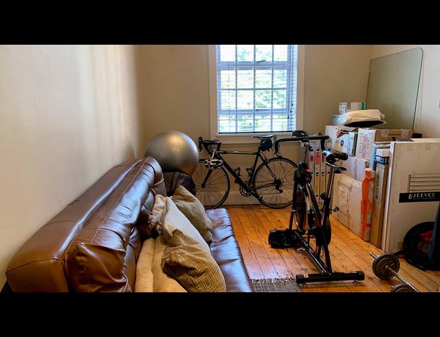 3 BEDROOM APARTMENT FOR SALE IN ESSENWOOD